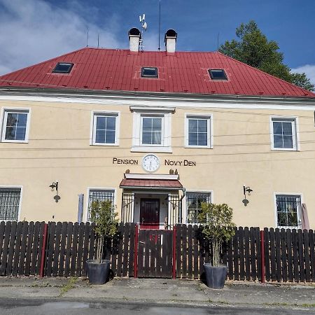 Pension Novy Den Albrechtice  Esterno foto